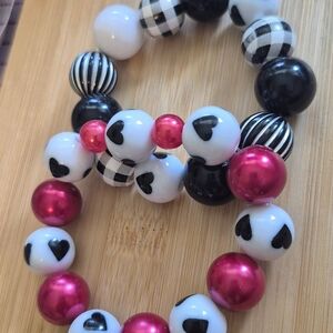 Black and White Heart Beaded Bracelets Set Of 2  Plaid Chunky Bead